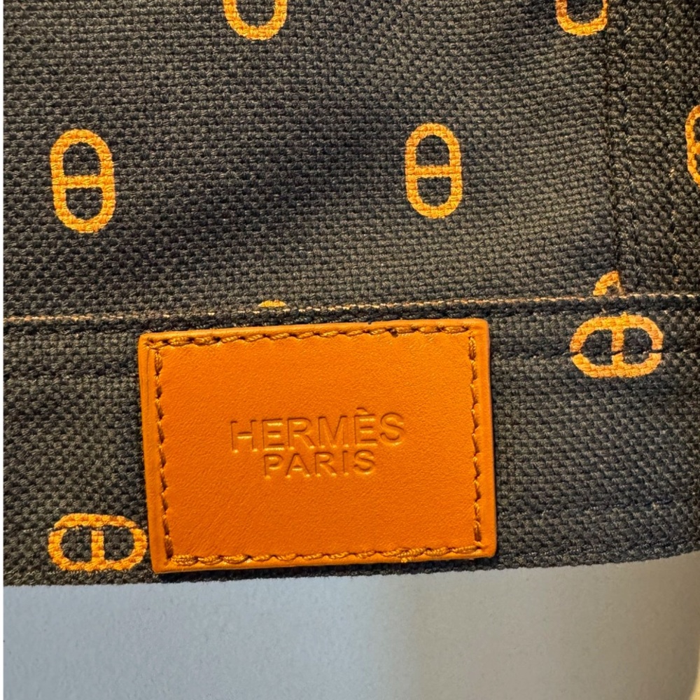 Hermes "Chaine d'Ancre" denim jacket Navy Jean Jacket Cropped Monogram - Picture 8 of 8